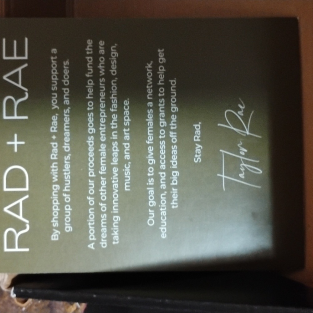 NIB Rad + Rae Poppy Earrings - Picture 5 of 6